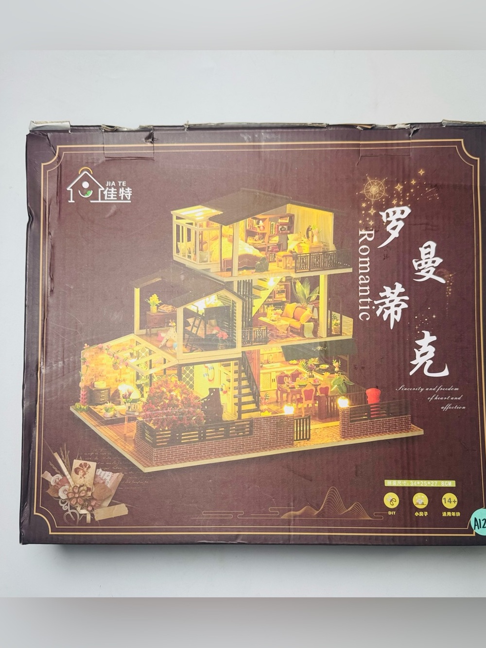 JIA TE Romantic DIY Miniature Dollhouse Kit 3-Story LED Light Furniture 14+